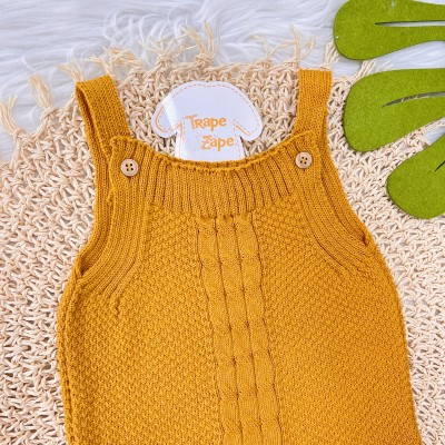  Jardineira de linha pipoca mostarda 